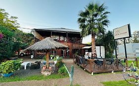 Hotel Village Termas De Dayman